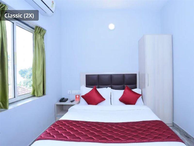 Super Townhouse Prince Palace Thiruvananthapuram Buitenkant foto