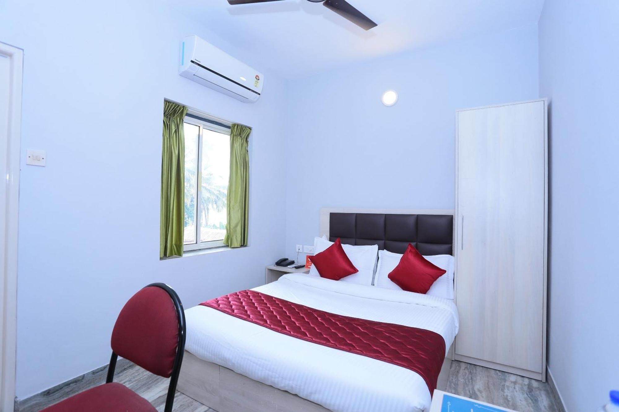 Super Townhouse Prince Palace Thiruvananthapuram Buitenkant foto