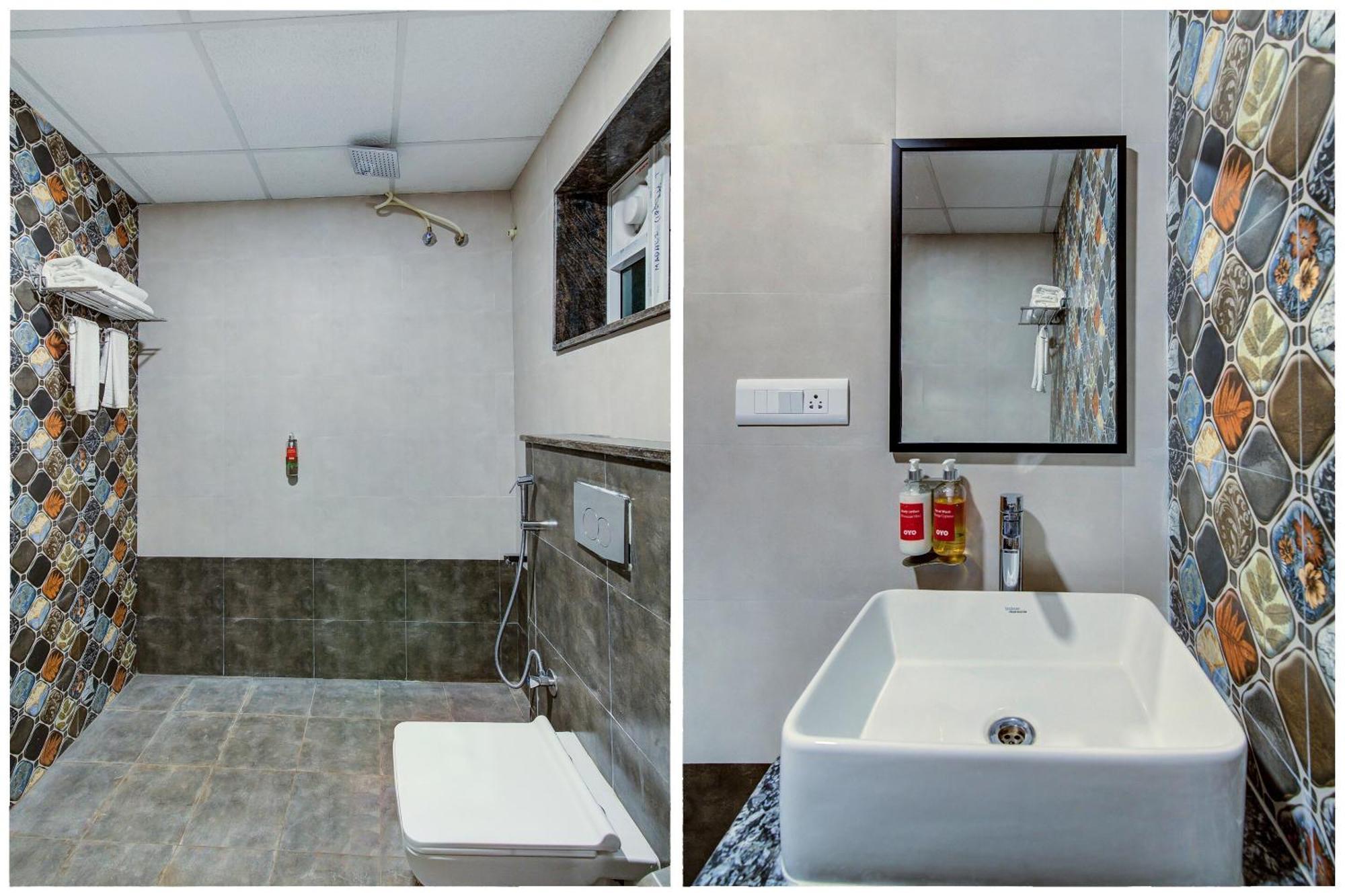 Super Townhouse Prince Palace Thiruvananthapuram Buitenkant foto